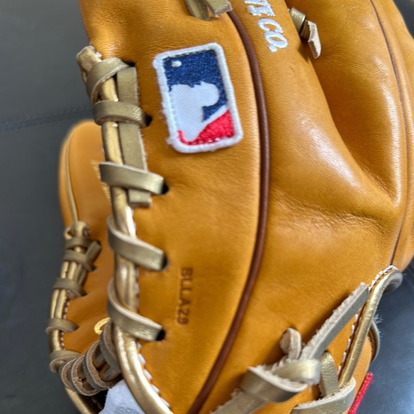 New in box Rawlings PROSFL12-SB baseball mitt - Picture 12 of 16